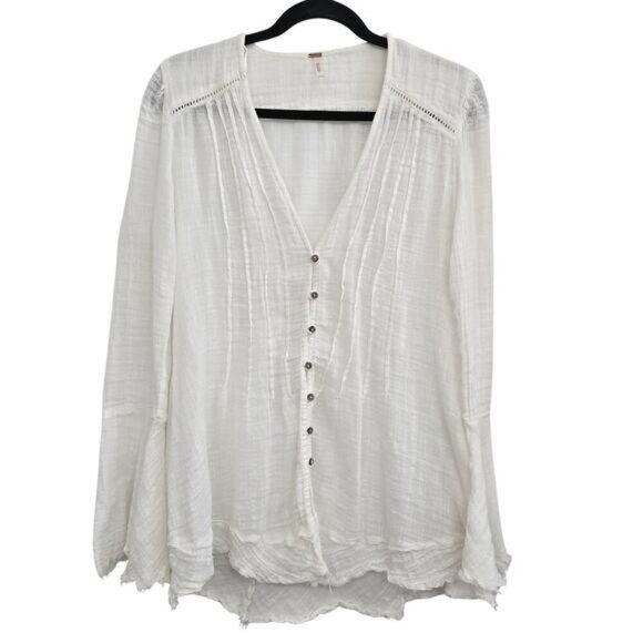 Free People Boho Fringe Hem V-Neck Blouse Sz S Flared Sleeve Ivory Peasant Goth - Picture 1 of 9